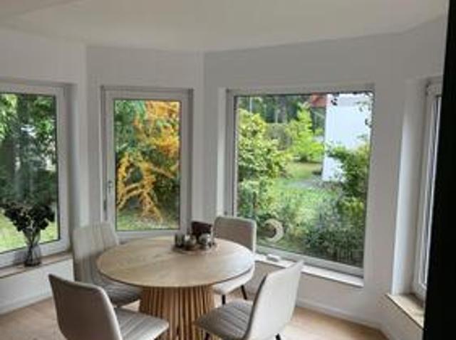 Haus mit kleinem Garten ab Dezember 2026 zu vermieten