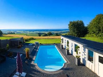 Haus mit Pool, 100 Km Fernsicht, ohne Courtage