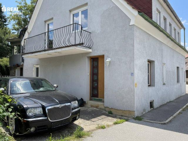 Altes Haus mit ausgewiesener Widmung im Kerngebiet 0,5 2,5 im Zentrum von Deutschfeistritz zum Fertigsanieren!
