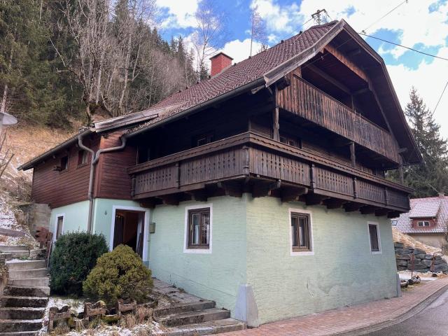 Haus mit Potenzial mit 4 Schlafzimmer in Patergassen