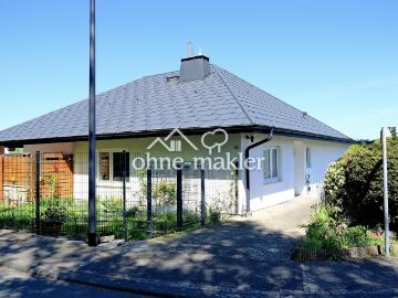 Haus kaufen in Hauptstraße, Linden - Parkplatz