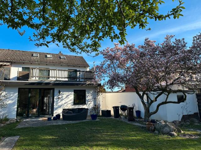 Haus am See Doppelhaushälfte mit Zugang zum Naturschutzgebiet