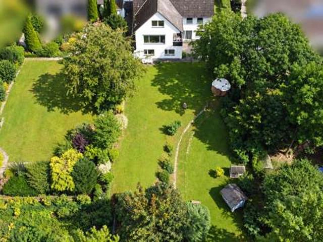 „Haus am See“ – großzügiges Wohnen mit Seeblick in Zarpen