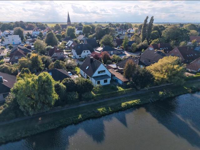 Haus am Wasser