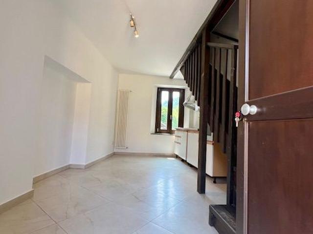 Haus Collina d'Oro in Nucleo im Innenhof renoviert