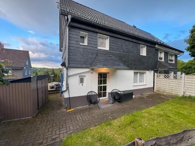 Haus Doppelhaushälfte Wohnung Remscheid Hasten Wuppertal