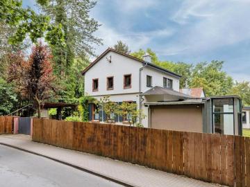 Haus Frankfurt Oberrad Erbpacht direkt am Waldrand 7.5 Zimm