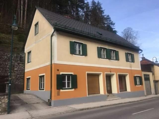 Haus Gutenstein Gutenstein 105703264