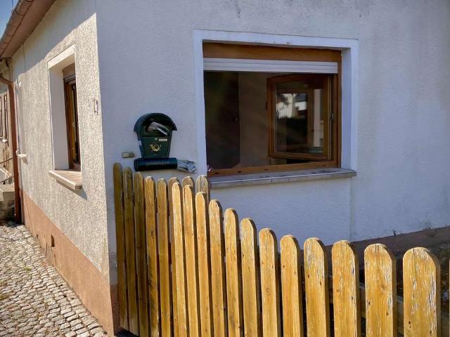 Haus, Garage & Garten, ruhig, zentral, renovierungsbedürftig