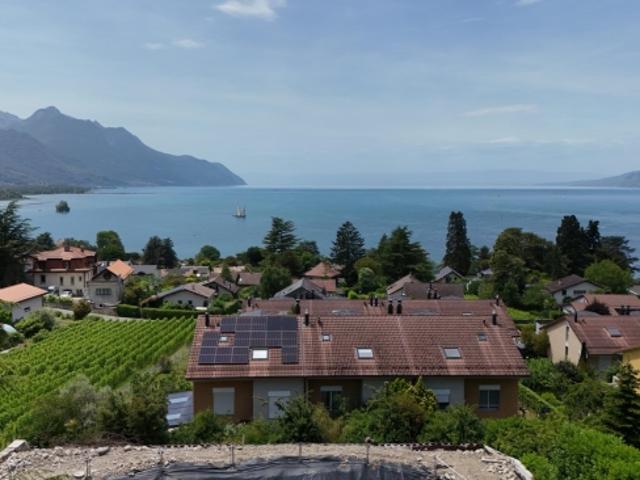 Haus im Bau – atemberaubender Blick auf den See