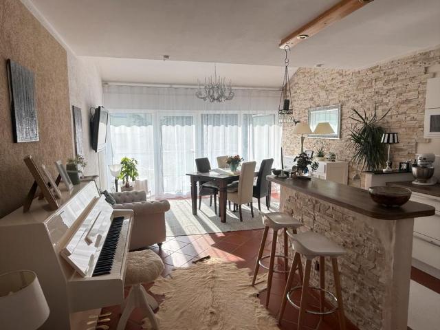Haus im Haus Gefühl: Exklusive Split Level Wohnung