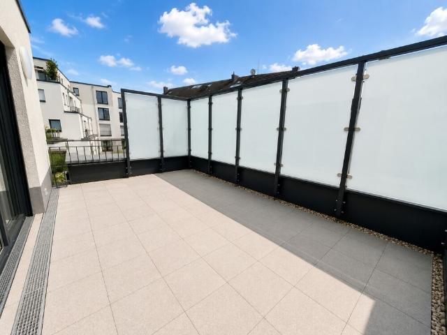 Haus im Haus Konzept | Exklusive Maisonettewohnung mit 15 m² Dachterrasse | Erstbezug in Bilk