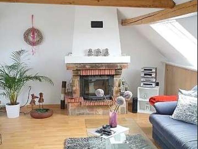 Haus im Haus Maisonette mit Dachterrasse und Kamin