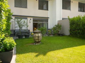 HAUS IM HAUS! Neuwertige 4 Zi Maisonette mit Garten, Terrasse und 2 Tiefgaragenplätze