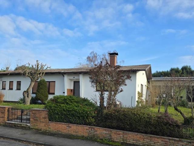 Haus in Michelstadt in sehr ruhiger Lage 2 Häuser 143 +114 m²