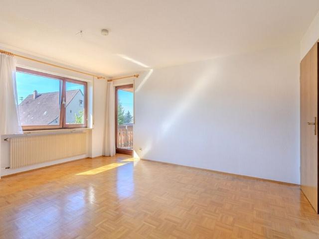 Haus in Balgheim zur Miete! 140 m² mit eigenem Garten, zwei Balkonen & Kachelofen