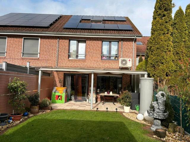 Haus in Herne mit Sauna, Solaranlage, Klimaanlage usw