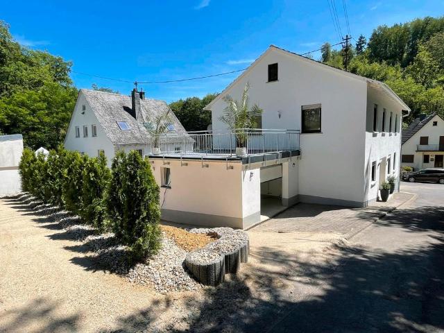 Haus in Idar Oberstein, 5 Schlafzimmer, 3 Bäder zu verkaufen
