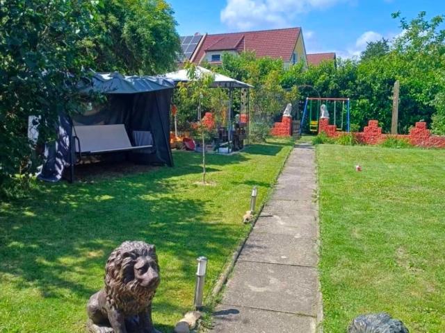 Haus in ruhiger Umgebung mit uneinsehbarem Garten Provisionsfrei