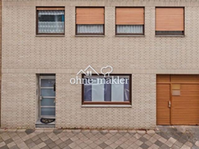 Haus in Urdenbach 1 bzw. 2 Familien