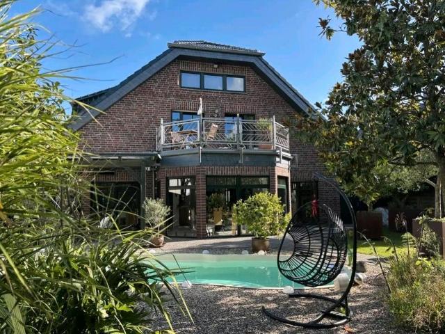 Haus inkl. Gewerbehalle Provisionsfrei