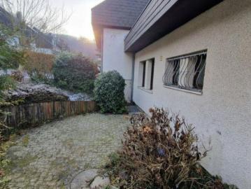 Haus zum Verkauf in 4020 - Garten, Keller