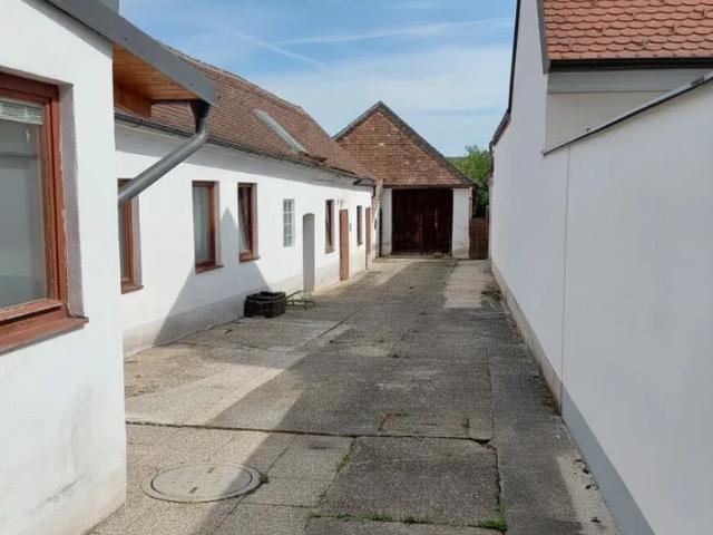 Haus Unterretzbach Unterretzbach 105719588