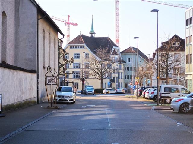 Haus zu kaufen in Dornach, Schweiz