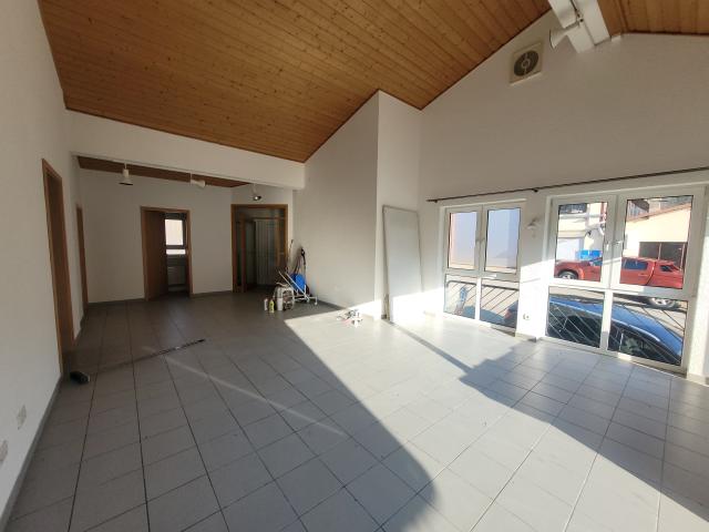 Haus zu Vermieten