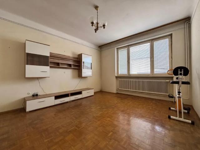 Haus Zu Verkaufen Unterstinkenbrunn Unterstinkenbrunn 169000 ES105484541