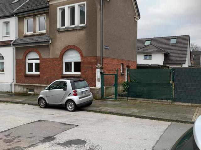 Haus zu verkaufen in Duisburg Süd