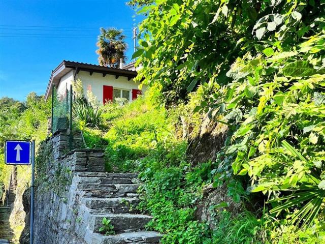 Haus zu verkaufen in Losone, Schweiz