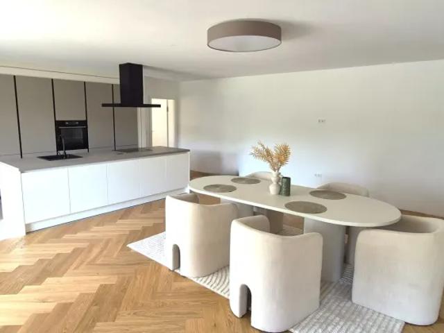 Haus Zu Verkaufen Kronberg Kronberg 799000 ES105311914