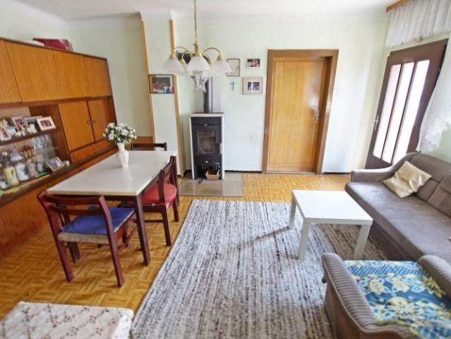 Haus Zu Verkaufen Miedlingsdorf Miedlingsdorf 99000 ES105271677