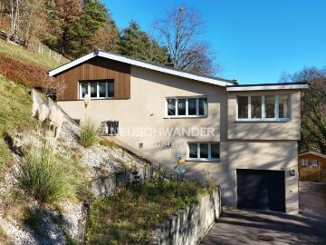 Haus zum Verkauf mit 6,5 Zimmern im Dorf Soyhières