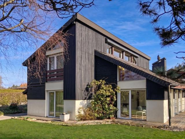 Haus zum Verkauf in Forel – außergewöhnliches Grundstück von 1.963 m²