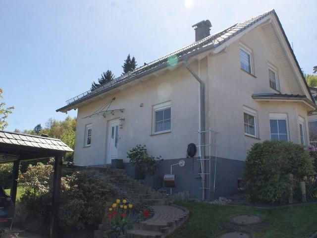 Haus zum Verkauf in ruhiger Lage von privat, gerne mit Mobiliar