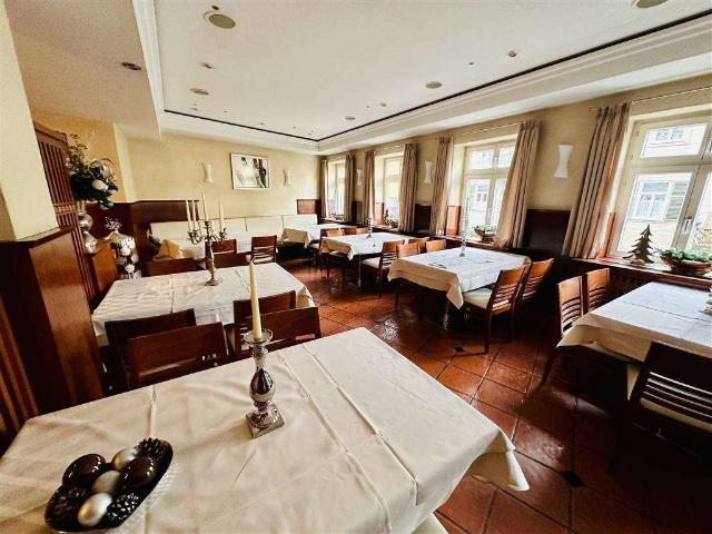 Haus zum Kaufen in Coburg CITY 2.720.000,00 EUR 1300 m²