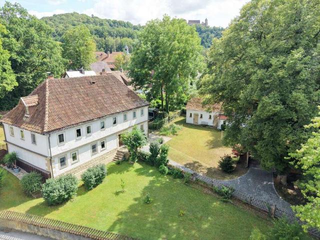 Haus zum Kaufen in Coburg 365.000,00 EUR 240 m²