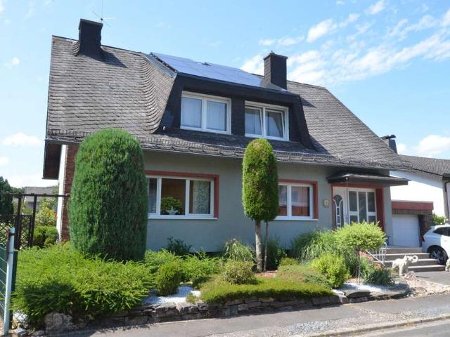 Haus zum Kaufen in Cochem 390.000,00 EUR 242 m²