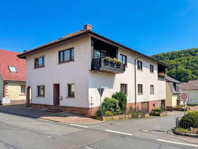 Haus zum Kaufen in Collenberg 650.000,00 EUR 370 m²