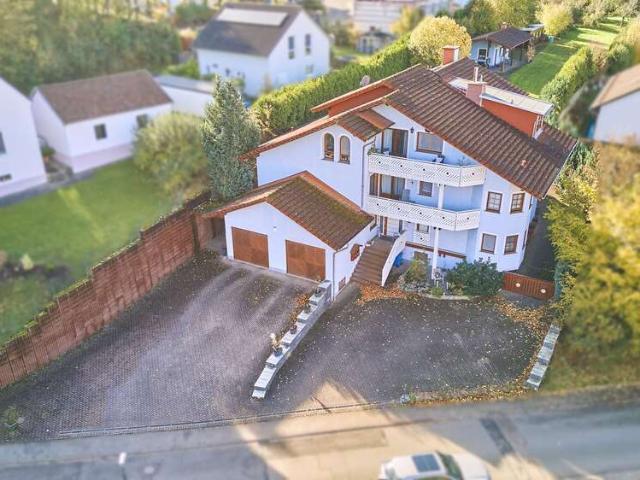 Haus zum Kaufen in Contwig 525.000,00 EUR 405 m²