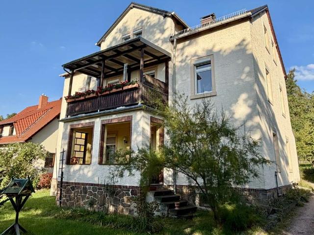 Haus zum Kaufen in Coswig 295.000,00 EUR 256 m²