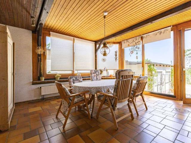 Haus zum Kaufen in Cadolzburg 470.000,00 EUR 194.76 m²
