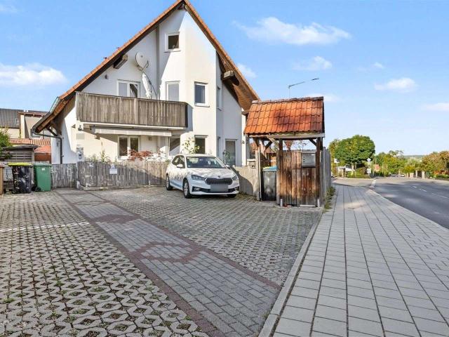 Haus zum Kaufen in Cadolzburg 899.000,00 EUR 237 m²