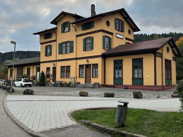 Haus zum Kaufen in Calw Hirsau 520.000,00 EUR 420 m²