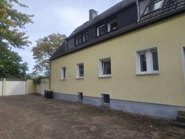 Haus zum Kaufen in Castrop Rauxel 299.000,00 EUR 135 m²