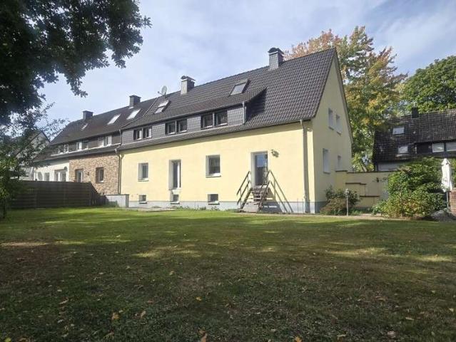 Haus zum Kaufen in Castrop Rauxel 870.000,00 EUR 270 m²