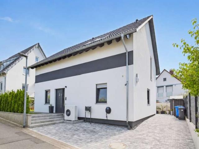 Haus zum Kaufen in Cleebronn 629.000,00 EUR 144.57 m²