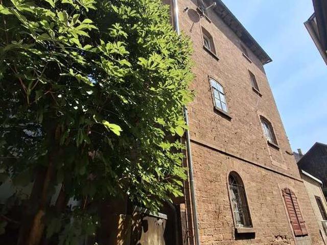 Haus zum Kaufen in Amorbach 295.000,00 EUR 250 m²